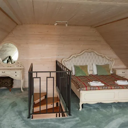 House Nyaraló Jaremcse